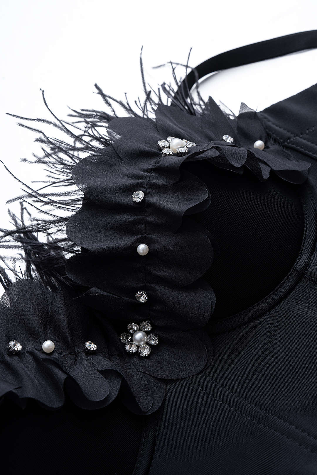 Pearls Rhinestone Decor  3D Flower Buckle Cami Top